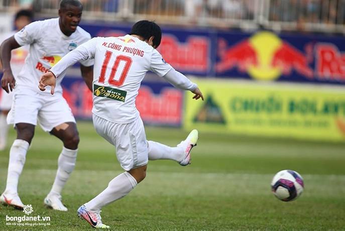 Công Phượng lẽ ra đã có 10 bàn thắng ở V-League 2021