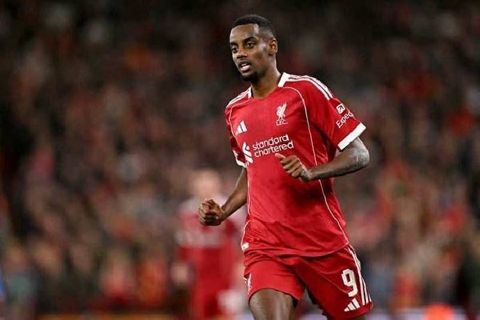 Liverpool mất Alexander Isak ngay trước trận đấu với MU