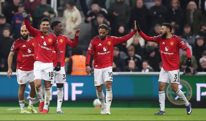 Soi kèo góc MU vs Liverpool, 21h30 ngày 03/05