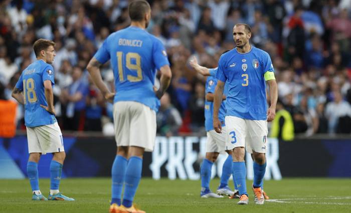 Soi kèo phạt góc Italia vs Đức, 1h45 ngày 5/6
