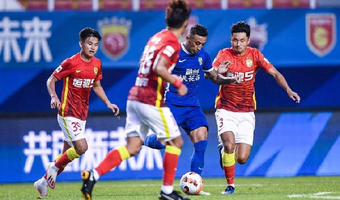 Ph&acirc;n t&iacute;ch k&egrave;o hiệp 1 Wuhan Yangtze vs Guangzhou FC, 14h30 ng&agrave;y 4/7