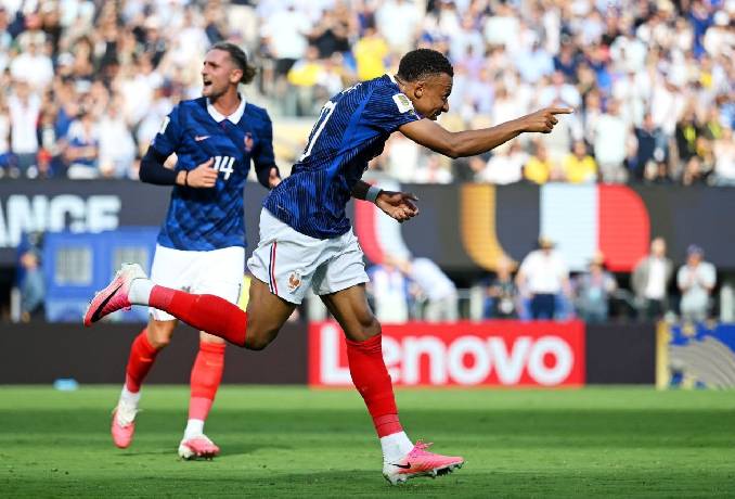 Soi kèo góc Paraguay vs Pháp, 4h00 ngày 05/07