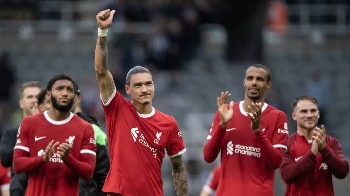 'Buồn và thất vọng, cậu ấy giờ chỉ là lựa chọn thứ 5 của Klopp'