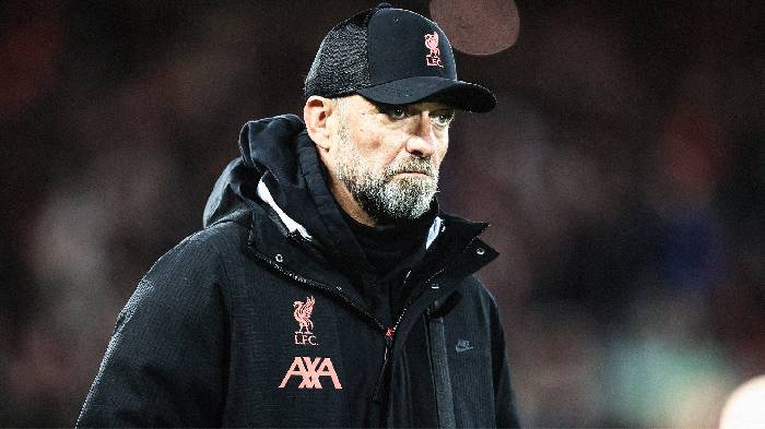 Trụ cột báo tin 'ác mộng' khiến Klopp như ngồi trên đống lửa