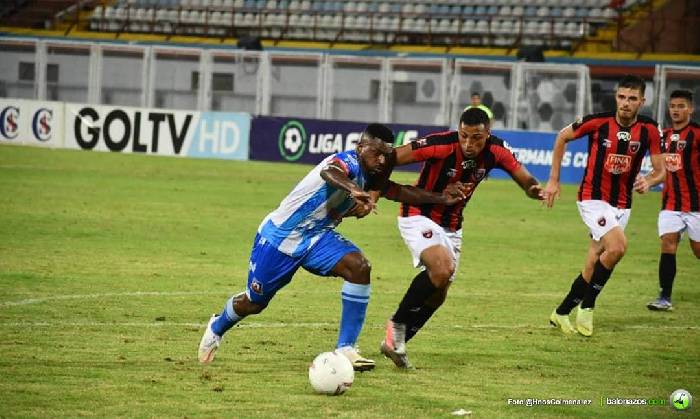 Soi kèo tài xỉu Hermanos vs Caracas hôm nay, 6h15 ngày 5/10