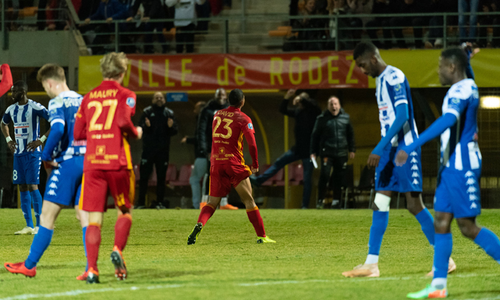 Nhận định Rodez AF vs Chamois Niortais, 2h00 ngày 6/1