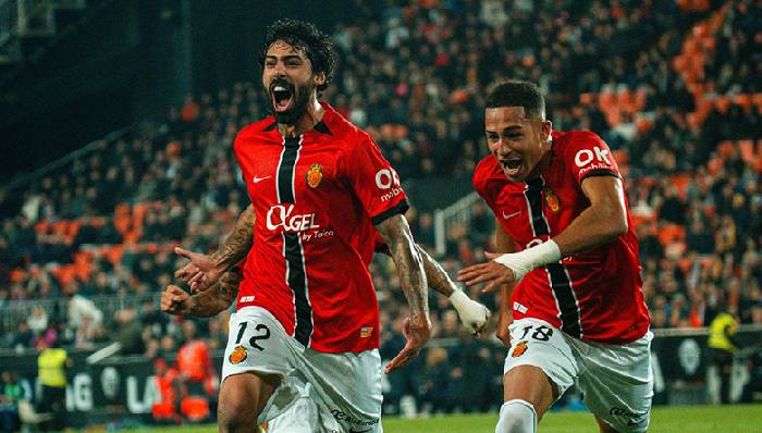 Kèo vàng bóng đá Mallorca vs Girona, 00h30 ngày 5/1: Lại thắng