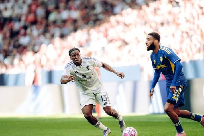 Siêu máy tính dự đoán Leeds vs MU, 19h30 ngày 4/1