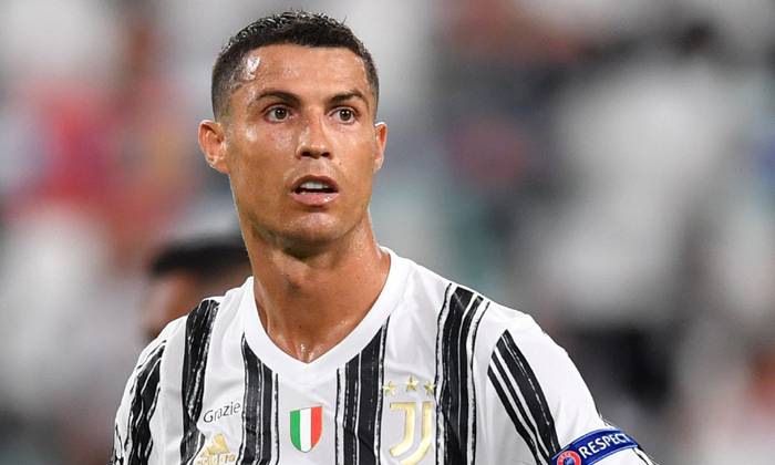 Juventus l&ecirc;n kế hoạch &lsquo;trọng thưởng&rsquo; cho Cristiano Ronaldo