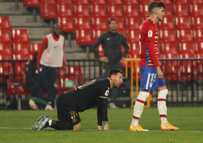 Kh&ocirc;ng ghi b&agrave;n, Messi vẫn gi&uacute;p Barca v&agrave;o b&aacute;n kết C&uacute;p Nh&agrave; vua