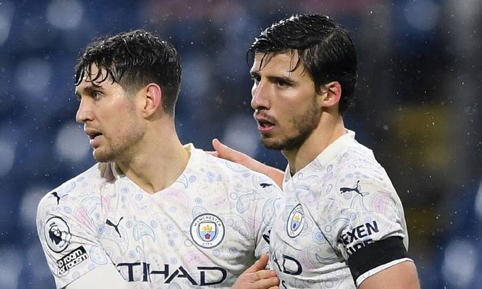 Pep Guardiola tiết lộ mục ti&ecirc;u g&acirc;y sốc của Man City