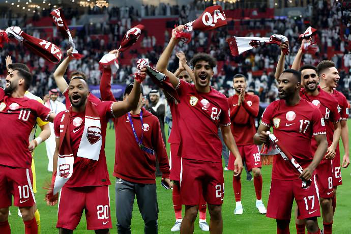 Hạ gục Uzbekistan ở loạt 'đấu s&uacute;ng', Qatar hi&ecirc;n ngang v&agrave;o b&aacute;n kết Asian Cup 2023