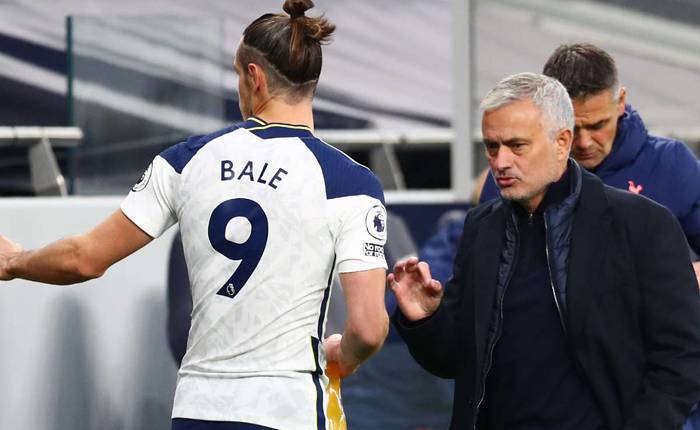 Jose Mourinho: &lsquo;Tương lai của Gareth Bale phụ thuộc v&agrave;o Real Madrid&rsquo;