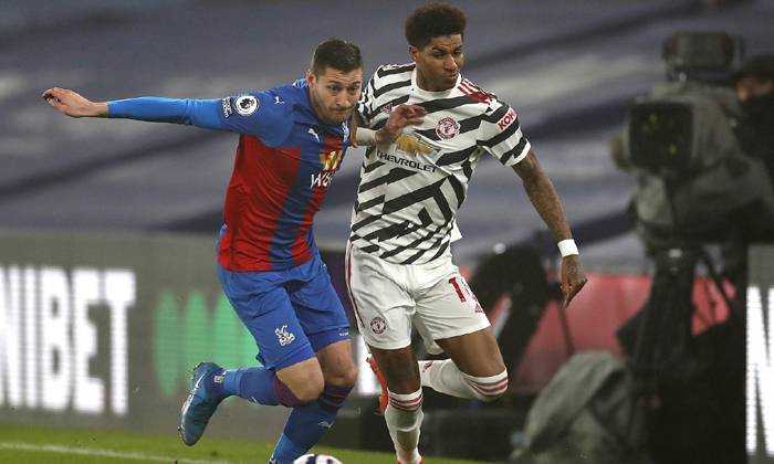 MU kh&ocirc;ng c&ograve;n l&agrave; Vua s&acirc;n kh&aacute;ch của Ngoại hạng Anh 2020/21