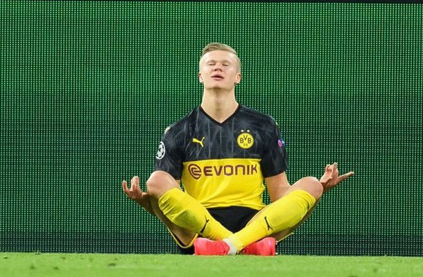 Tiết lộ kh&oacute; tin về qu&aacute; tr&igrave;nh khổ luyện của Erling Haaland