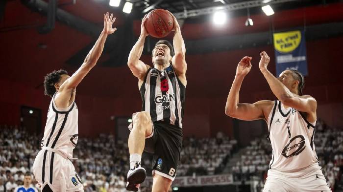Nhận định bóng rổ Besiktas vs Petkimspor, 22h00 ngày 5/5: Đại bàng đen tung cánh