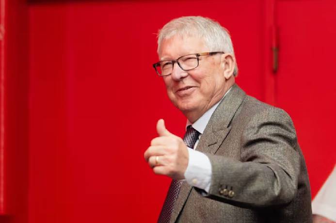 Sir Alex Ferguson nhập viện khi đến Old Trafford xem MU đại chiến Liverpool