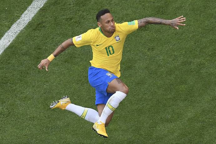 Siêu máy tính dự đoán Brazil vs Na Uy, 03h00 ngày 06/07