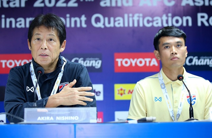 HLV Th&aacute;i Lan chọn đội trưởng g&acirc;y tranh c&atilde;i trước trận gặp Việt Nam