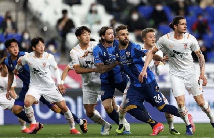 Nhận định, soi kèo Jeju vs Ulsan Hyundai, 17h00 ngày 5/9: Căng như dây đàn