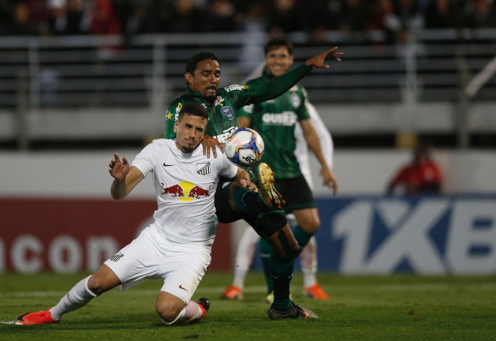 Nhận định Coritiba (PR) vs Bragantino SP, 7h00 ng&agrave;y 6/12