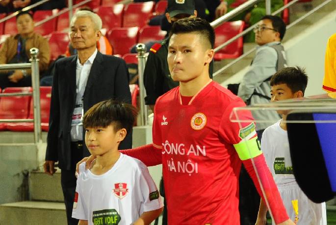 Quang Hải không cứu nổi CLB CAHN