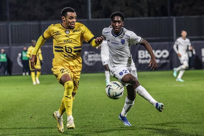 Nhận định, soi kèo Pau FC vs Nantes, 0h00 ngày 6/1