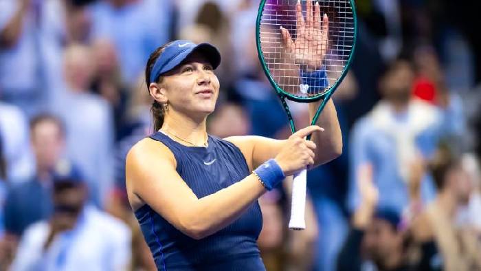 Anisimova vươn l&ecirc;n hạng 3 thế giới, so&aacute;n ng&ocirc;i số 1 nước Mỹ của Coco Gauff