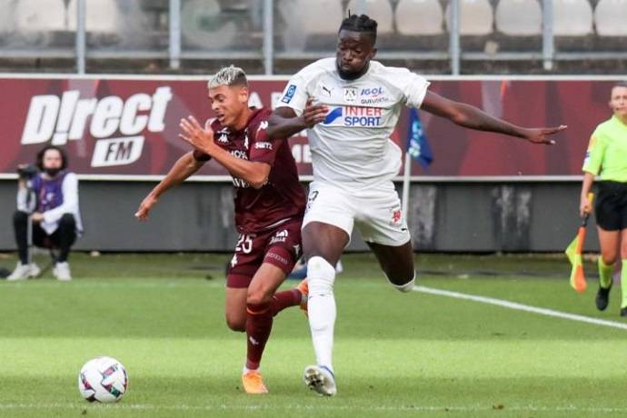 Nhận định, soi kèo Amiens vs Metz, 2h45 ngày 7/2