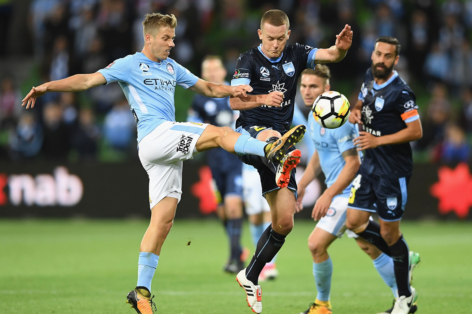 Nhận định bóng đá Melbourne Victory vs Sydney, 15h30 ngày 7/3