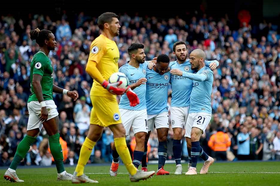 Dự đoán Man City vs Brighton (23h30 6/4) bởi chuyên gia Mark Lawrenson