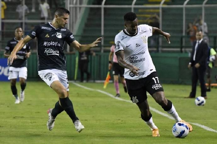 Soi kèo phạt góc Liverpool vs Corinthians, 5h ngày 7/4