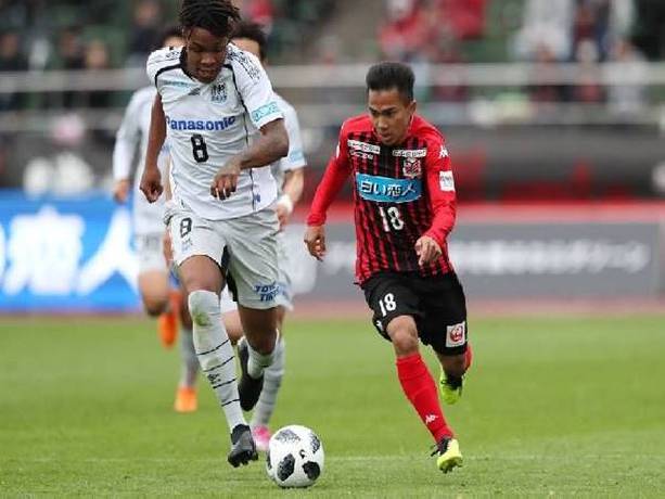 Phân tích kèo hiệp 1 Consadole Sapporo vs Yokohama Marinos, 11h ngày 6/6