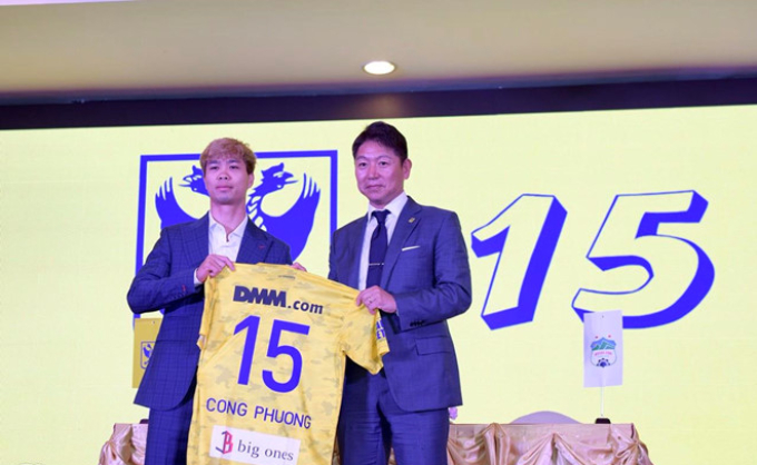 Công Phượng mang số áo 'soái ca' ở Sint-Truidense