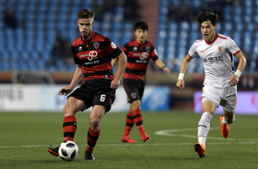 Nhận định Seongnam Ilhwa Chunma vs Pohang Steelers, 17h00 ng&agrave;y 5/7