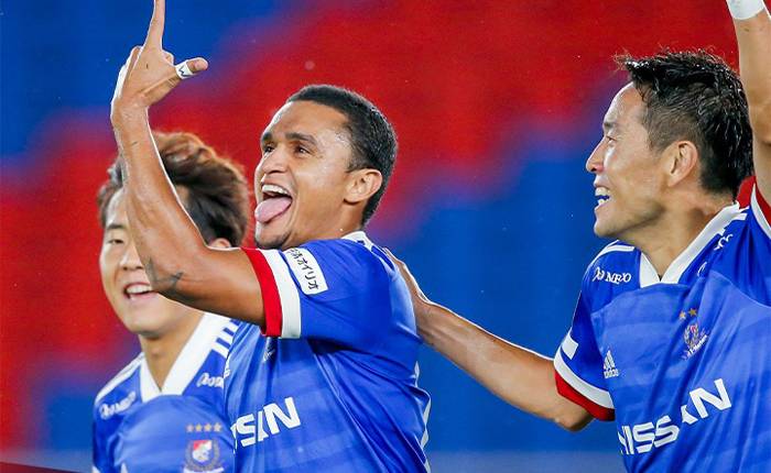 Soi kèo phạt góc Gamba Osaka vs Yokohama F Marinos, 17h ngày 6/8