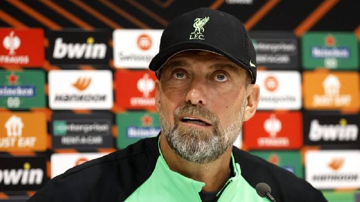 Klopp: 'Tôi ghét làm khách ở SVĐ đó, bầu không khí rất khó chịu'