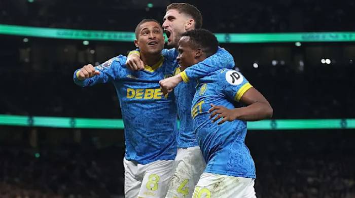 Soi kèo góc Wolves vs Brighton, 20h00 ngày 05/10