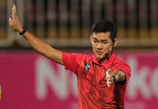 Thêm một HLV chê trọng tài sau vòng 3 V.League