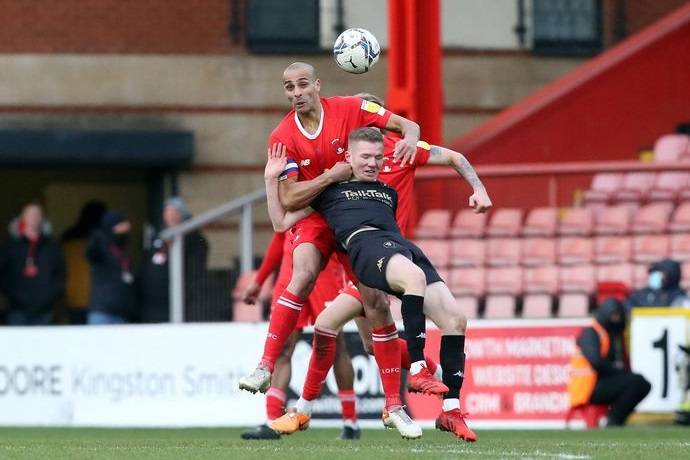 Nhận định, soi k&egrave;o Salford City vs Leyton Orient, 2h30 ng&agrave;y 6/12: Kh&oacute; cho chủ nh&agrave;