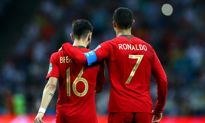 Cristiano Ronaldo c&oacute; vai tr&ograve; g&igrave; trong thương vụ Bruno Fernandes của MU?