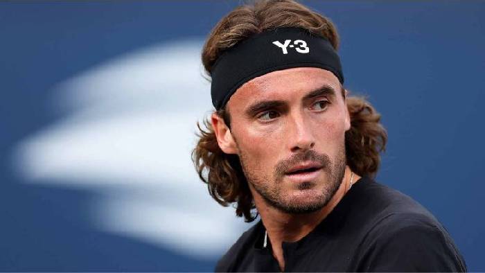 Tsitsipas thua sốc ở vòng 1 Indian Wells Masters, rơi khỏi top 50 thế giới
