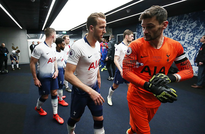 Học Arsenal, Tottenham thanh lí cả một đội hình sau mùa giải