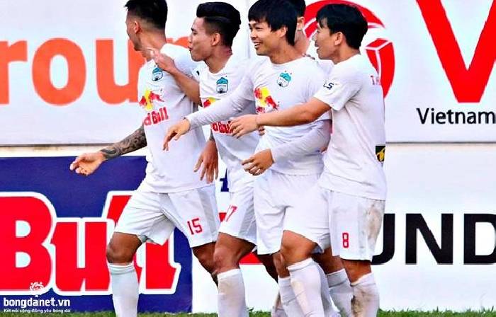 HAGL thống trị giải thưởng V-League 2021 tháng 1 và tháng 3