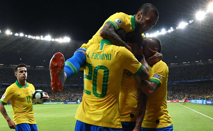 Dự đoán Brazil vs Peru (3h 8/7) bởi Football Predictions