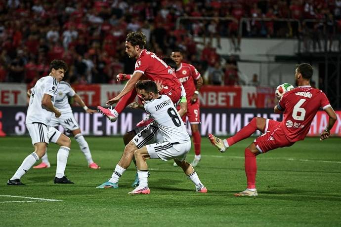 Nhận định, soi kèo Dynamo Kyiv vs Qarabag, 0h00 ngày 7/8: Khó thắng