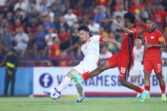Đánh bại U23 Singapore, U23 Việt Nam chiếm lợi thế lớn