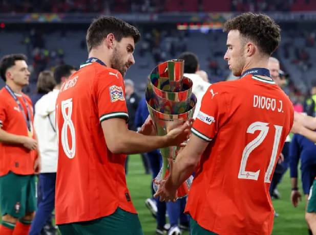 Soi k&egrave;o g&oacute;c Armenia vs Bồ Đ&agrave;o Nha, 23h00 ng&agrave;y 6/9