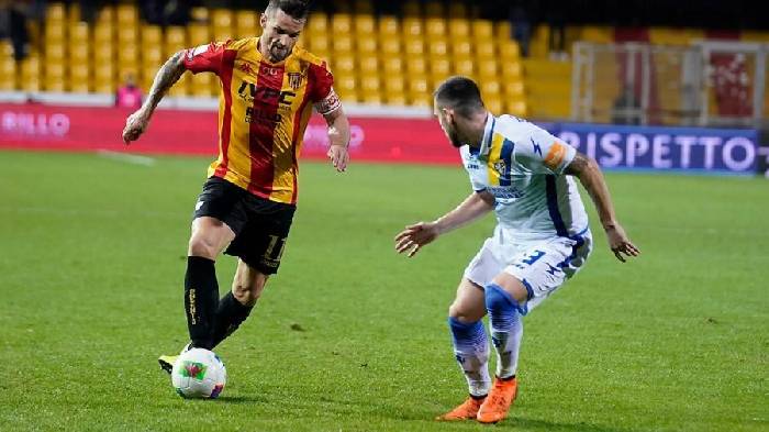 Nhận định, soi kèo Benevento vs Frosinone, 0h30 ngày 7/11
