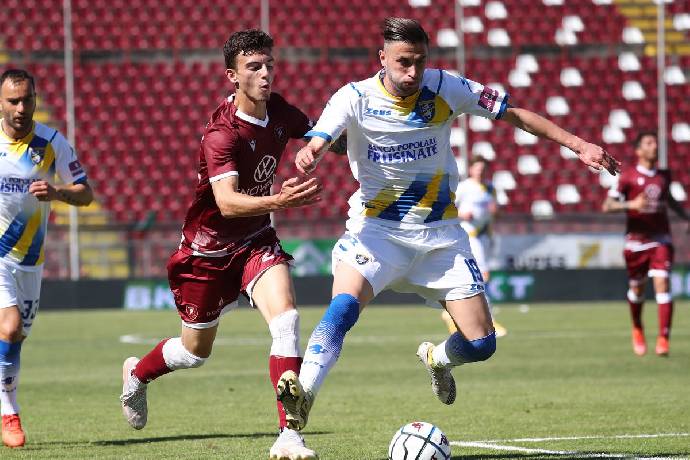 Nhận định, soi kèo Reggina vs Frosinone, 21h ngày 8/12